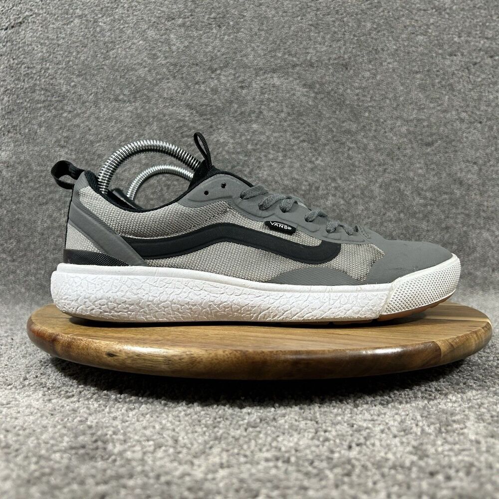 Vans UltraRange EXO Women’s Sz 10 Mens Sz 8.5 Gray Outdoor Athletic Shoes Used
